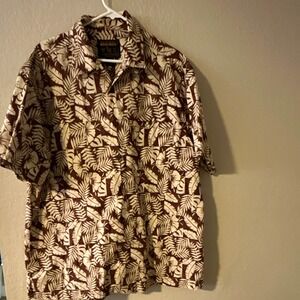 Woolrich Men's Hawaiian Floral Short Sleeve Button-Up Shirt Brown Beige